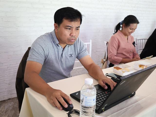 คณะรัฐศาสตร์และสังคมศาสตร์ 