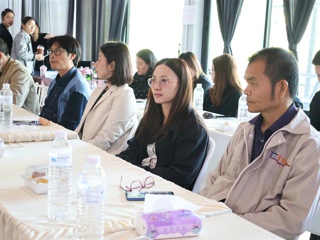 คณะรัฐศาสตร์และสังคมศาสตร์ 