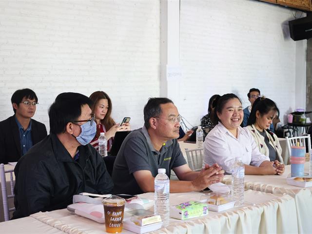 คณะรัฐศาสตร์และสังคมศาสตร์ 