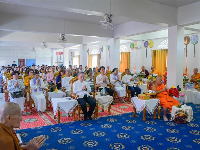 วิทยาลัยการศึกษา ร่วมสืบสานประเพณีห่มผ้าพระนอน วัดดงพระเจ้า อนุรักษ์วัฒนธรรมล้านนา