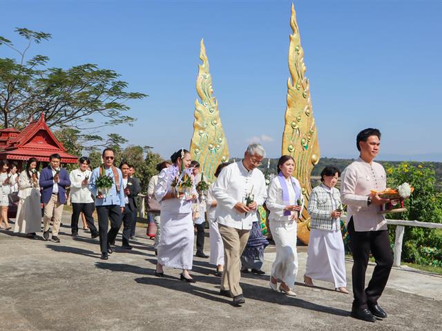 วิทยาลัยการศึกษา ร่วมสืบสานประเพณีห่มผ้าพระนอน วัดดงพระเจ้า อนุรักษ์วัฒนธรรมล้านนา