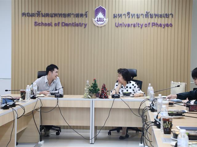 คณะทันตแพทยศาสตร์ มหาวิทยาลัยพะเยา ได้รับเกียรติจาก ผู้ช่วยศาสตราจารย์ ทันตแพทย์ ดร.สุพลเทพ ตีระกนก อาจารย์ประจำภาควิชาปริทันตวิทยา คณะทันตแพทยศาสตร์ มหาวิทยาลัยสงขลานครินทร์ มาเป็นวิทยากรบรรยายพิเศษ หัวข้อ”ปริทันตวิทยา”