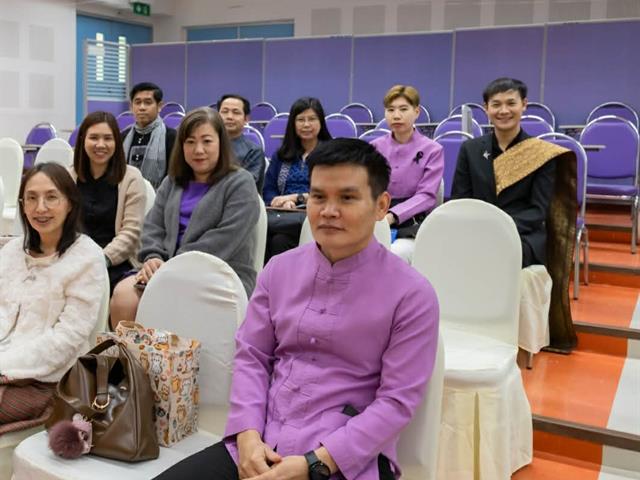 คณะศิลปศาสตร์จัดโครงการทำบุญคณะศิลปศาสตร์ และ การบรรยายธรรม  "ธรรมะนำใจ: สร้างจริยธรรมในการทำงาน" เนื่องในวันขึ้นปีใหม่ ๒๕๖๙