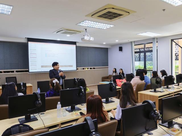 สาขาวิชาภาษาฝรั่งเศสจัดโครงการภาษาฝรั่งเศสเพือวิชาชีพ