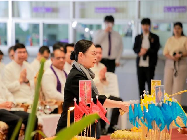 ม.พะเยาร่วมใจ๋ ฮ่วมบุญขึ้นปี๋ใหม่ น้อมเทิดไท้ พระพันปีหลวง