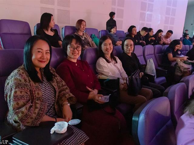 คณะศิลปศาสตร์เข้าร่วมกิจกรรม ครบรอบ 16 ปี มหาวิทยาลัยพะเยา Meeting of the Mind 2026 “พัสตราภรณ์วิจิตร เทิดพระนามสิริกิติ์ สถิตนิจนิรันดร์”