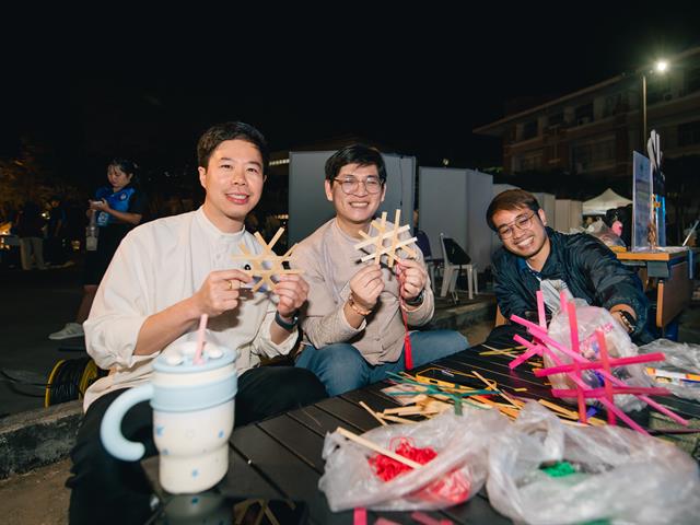 กาดฮีลใจ ครั้งที่ 3 : 5 ปีแห่งการดูแล…ร่วมสร้างสุขที่ยั่งยืน