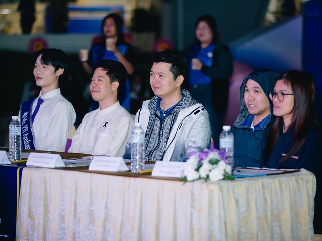 กาดฮีลใจ ครั้งที่ 3 : 5 ปีแห่งการดูแล…ร่วมสร้างสุขที่ยั่งยืน