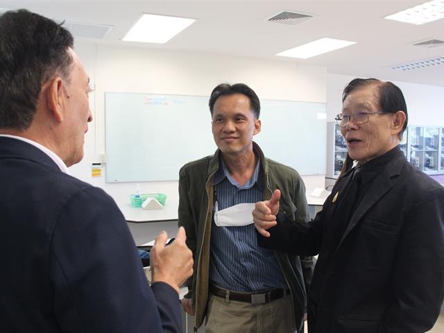 โรงเรียนสาธฺตมหาวิทยาลัยพะเยา