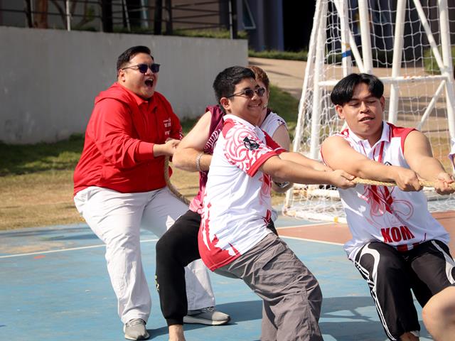 โรงเรียนสาธฺตมหาวิทยาลัยพะเยา