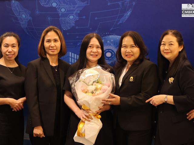 วิทยาลัยการจัดการ มหาวิทยาลัยพะเยา ร่วมแสดงความยินดีกับบุคลากร เนื่องในโอกาสได้รับการแต่งตั้งให้ดำรงตำแหน่ง หัวหน้างานบริหารทั่วไป