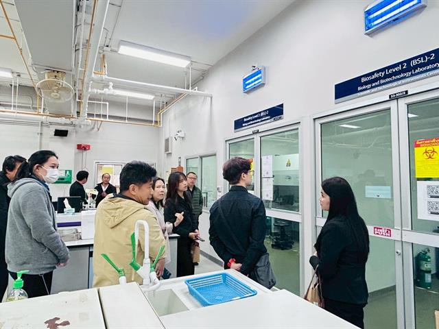 คณะทันตแพทยศาสตร์ มหาวิทยาลัยพะเยา ศึกษาดูงานห้องปฏิบัติการทันตกรรมและศูนย์เครื่องมือวิทยาศาสตร์ มหาวิทยาลัยแม่ฟ้าหลวง