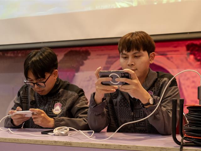 คณะรัฐศาสตร์และสังคมศาสตร์ 