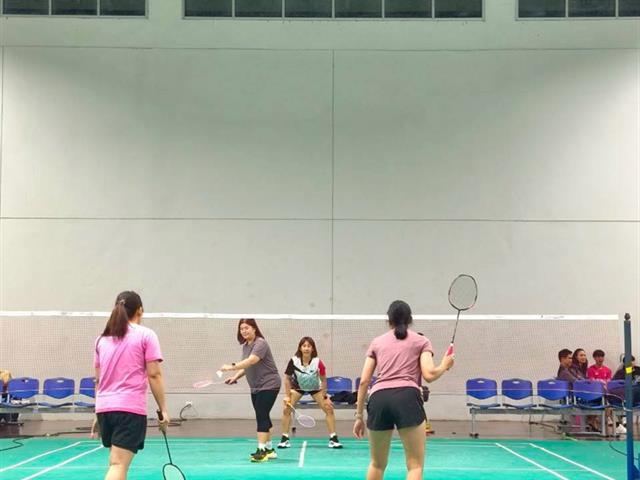 คณะรัฐศาสตร์และสังคมศาสตร์ 