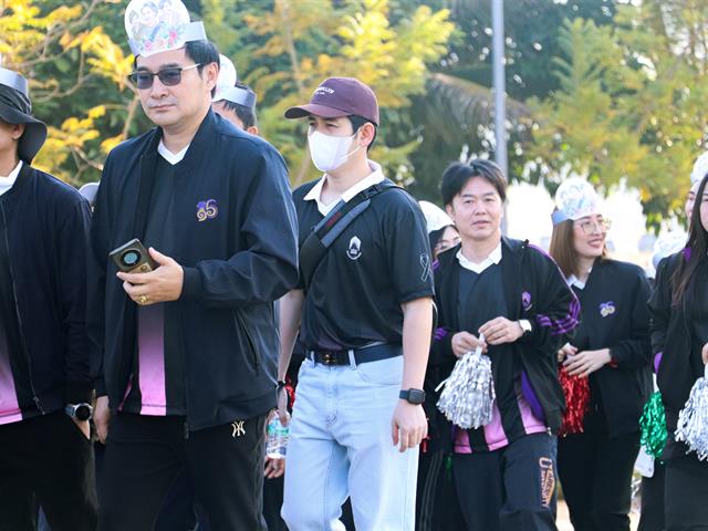 คณะรัฐศาสตร์และสังคมศาสตร์ 