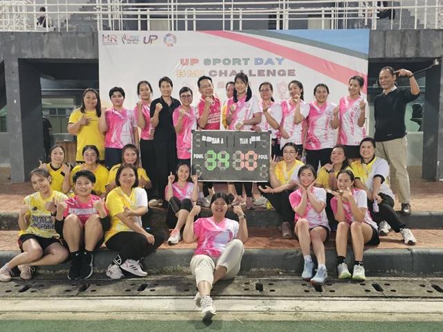 คณะรัฐศาสตร์และสังคมศาสตร์ 