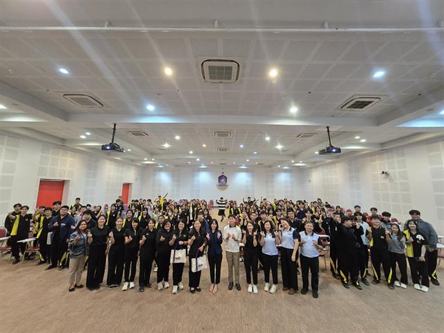 ต้อนรับนักเรียนโรงเรียนแม่จันวิทยาคม