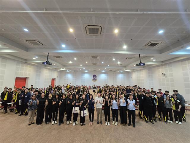 ต้อนรับนักเรียนโรงเรียนแม่จันวิทยาคม