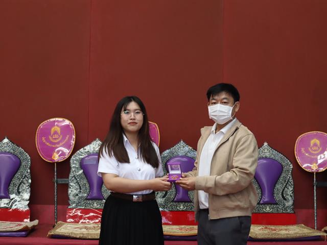 คณะวิศวกรรมศาสตร์ จัดพิธีมอบเหรียญเรียนดีและเกียรติบัตร แก่นิสิตผู้มีผลการเรียนเป็นเลิศ ประจำปีการศึกษา 2567