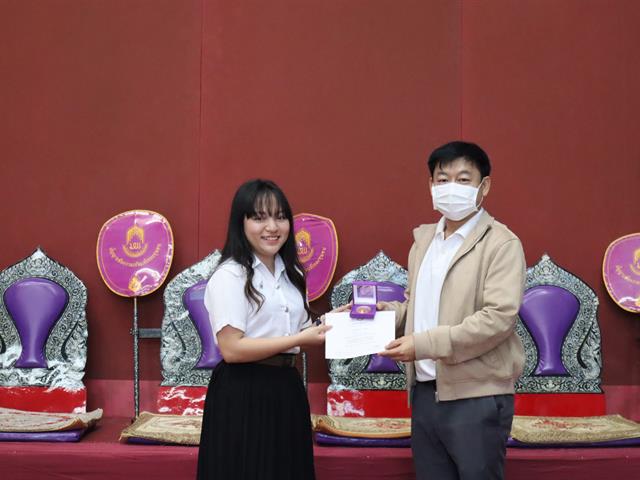 คณะวิศวกรรมศาสตร์ จัดพิธีมอบเหรียญเรียนดีและเกียรติบัตร แก่นิสิตผู้มีผลการเรียนเป็นเลิศ ประจำปีการศึกษา 2567