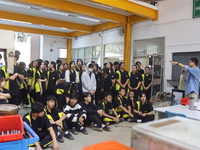 คณะวิศวกรรมศาสตร์ ม.พะเยา เปิดบ้านต้อนรับนักเรียนโรงเรียนแม่จันวิทยาคม  เสริมประสบการณ์เรียนรู้คณิตศาสตร์สู่โลกวิศวกรรม