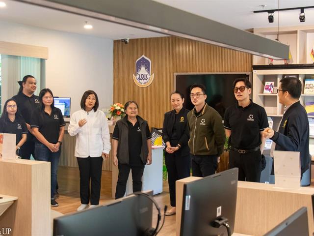 คณะศิลปศาสตร์ให้การต้อนรับคณะศึกษาดูงานด้านการบริการวิชาการ คณะมนุษยศาสตร์ มหาวิทยาลัยเกษตรศาสตร์