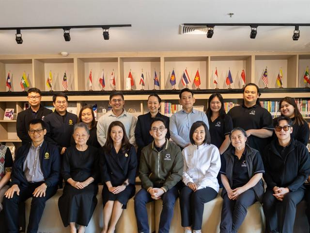 คณะศิลปศาสตร์ให้การต้อนรับคณะศึกษาดูงานด้านการบริการวิชาการ คณะมนุษยศาสตร์ มหาวิทยาลัยเกษตรศาสตร์