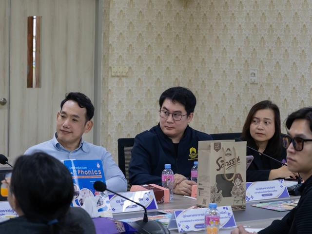 คณะศิลปศาสตร์ให้การต้อนรับคณะศึกษาดูงานด้านการบริการวิชาการ คณะมนุษยศาสตร์ มหาวิทยาลัยเกษตรศาสตร์