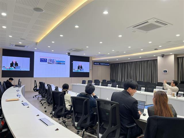 คณะทันตแพทยศาสตร์ มหาวิทยาลัยพะเยา ส่งบุคลากรเข้าร่วมโครงการบรรยายพิเศษ Crafting a Competitive Fulbright Research Proposal