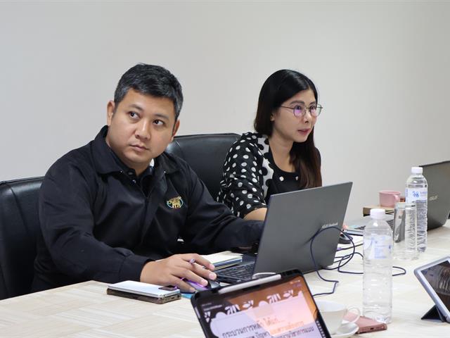 หลักสูตรปรัชญาดุษฎีบัณฑิต สาขาวิชาการบริหารการศึกษา  การนำเสนองานวิจัยของนิสิตระดับปริญญาเอก ในรายวิชาสัมมนา  2