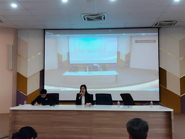 นิสิตไร้สัญชาติ