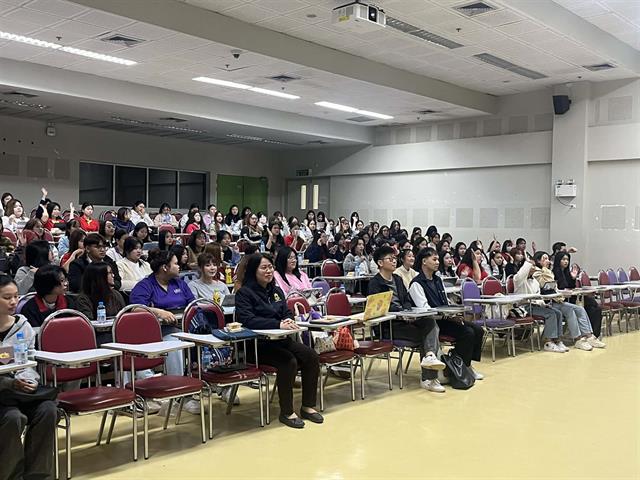 คณะศิลปศาสตร์จัดโครงการส่งเสริมการเรียนรู้ภาษาจีนผ่านสื่อเทคโนโลยีสารสนเทศจีน