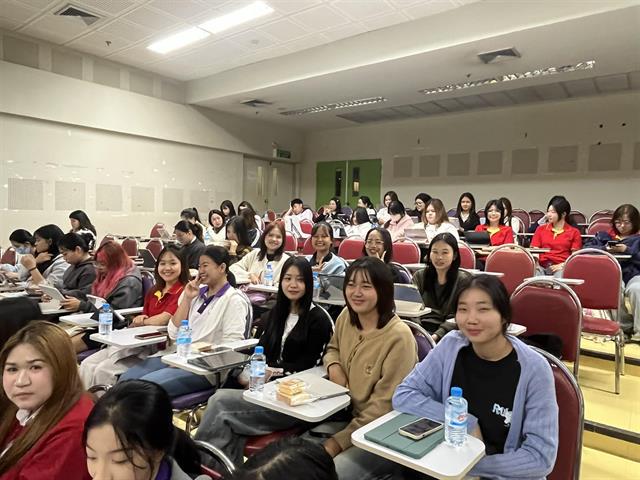 คณะศิลปศาสตร์จัดโครงการส่งเสริมการเรียนรู้ภาษาจีนผ่านสื่อเทคโนโลยีสารสนเทศจีน