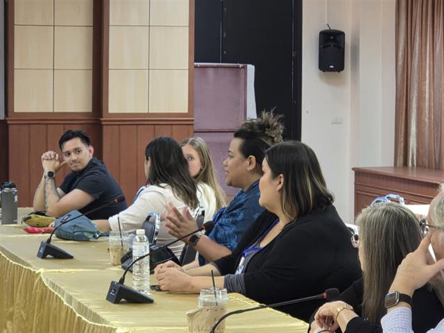 คณาจารย์และนักศึกษาเภสัชศาสตร์ University of Utah เข้าดูงานด้านเภสัชกรรมปฐมภูมิ ณ โรงพยาบาลดอกคำใต้