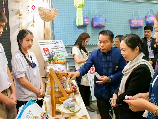 วิทยาลัยการศึกษา คว้าโล่รางวัลระดับ “Gold” และรางวัลนักวิจัยดีเด่น ในการประชุมวิชาการระดับชาติพะเยาวิจัย ครั้งที่ 15