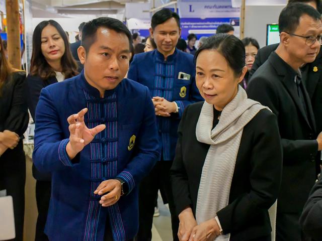 วิทยาลัยการศึกษา คว้าโล่รางวัลระดับ “Gold” และรางวัลนักวิจัยดีเด่น ในการประชุมวิชาการระดับชาติพะเยาวิจัย ครั้งที่ 15