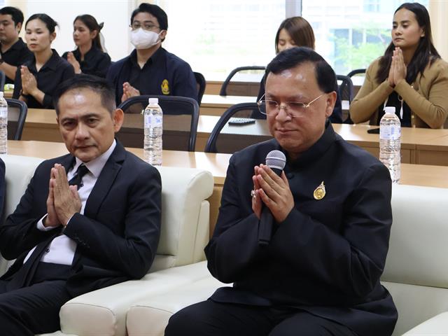 วิทยาลัยการจัดการ จัดพิธีบำเพ็ญกุศลสตมวาร ๑oo วัน เพื่อถวายเป็นพระราชกุศลแด่สมเด็จพระนางเจ้าสิริกิติ์ พระบรมราชินีนาถ พระบรมราชชนนีพันปีหลวง