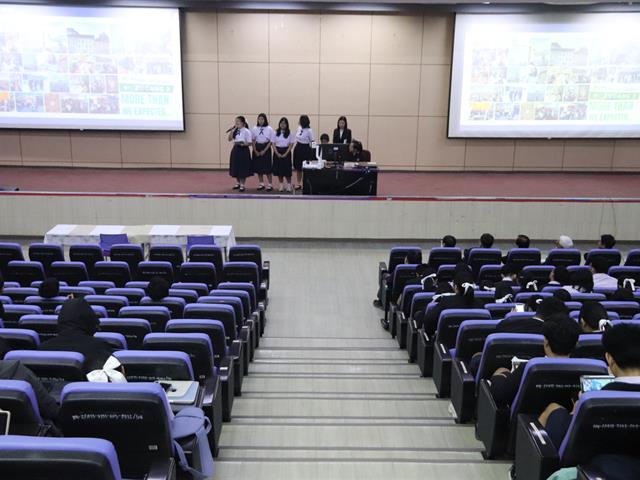 โรงเรียนสาธฺตมหาวิทยาลัยพะเยา