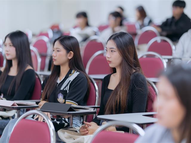 สภาทนายความในพระบรมราชูปถัมภ์