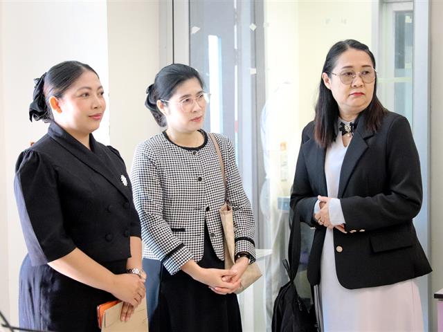 โรงเรียนสาธฺตมหาวิทยาลัยพะเยา