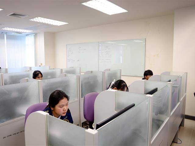 โรงเรียนสาธฺตมหาวิทยาลัยพะเยา