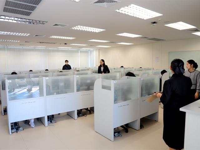 โรงเรียนสาธฺตมหาวิทยาลัยพะเยา