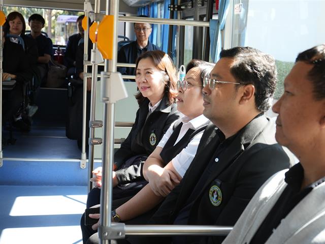 เสริมสร้างความร่วมมือกับคณะดูงานจากมหาวิทยาลัยนวมินทราธิราช