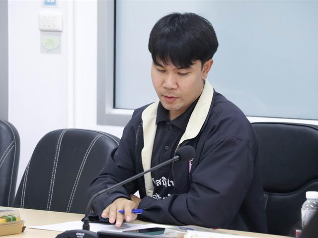 คณะรัฐศาสตร์และสังคมศาสตร์ 