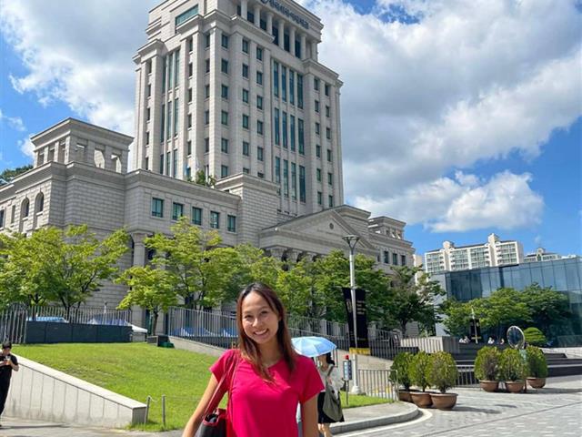 คณะศิลปศาสตร์ขอร่วมแสดงความยินดีกับบุคลากรในการวิจัยร่วมกับสถาบันในต่างประเทศ