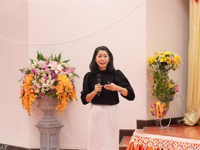 คณะศิลปศาสตร์ให้การต้อนรับคณะครูและนักเรียน โรงเรียนบ้านเทอดไทย จังหวัดเชียงราย