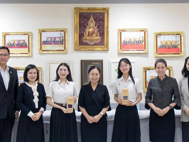 มหาวิทยาลัยพะเยาขอแสดงความยินดีกับนิสิต ที่ได้รับคัดเลือกให้เข้าร่วมโครงการ ODOS Summer Camp รุ่นที่ 2