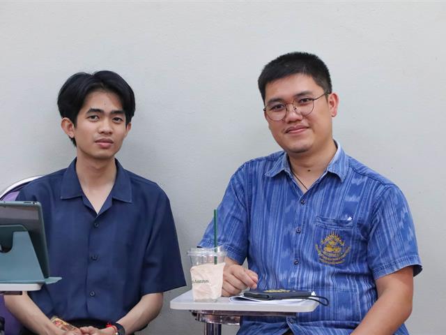 คณะรัฐศาสตร์และสังคมศาสตร์ 