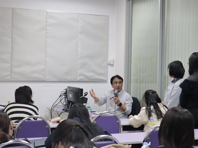 คณะทันตแพทยศาสตร์ มหาวิทยาลัยพะเยา ได้จัดโครงการการประชุมวิชาการ  1st Research Day 2026 Show and Share มุ่งยกระดับวิจัย และนวัตกรรมสู่มาตรฐานสากล