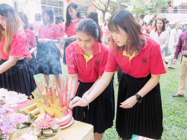 คณะศิลปศาสตร์จัดพิธีสักการะสิ่งศักดิ์สิทธิ์ เนื่องในโอกาสวันตรุษจีน 2569